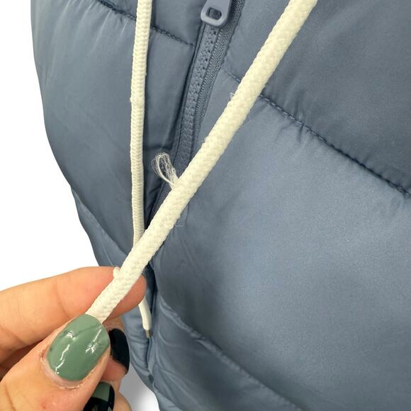 NEW Madden Girl Blue Puffer Vest Size XL Hoodie Zip Up Toggle Cinch Overshirt - Picture 6 of 10